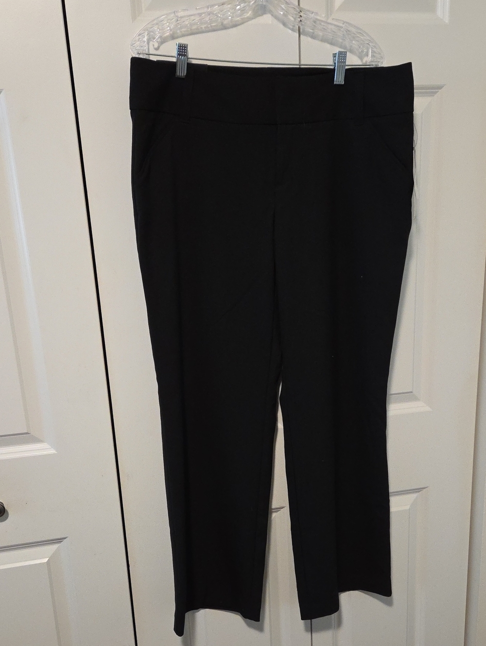 Daisy Fuentes Black Pull-On Straight-Leg Pants Size 16S